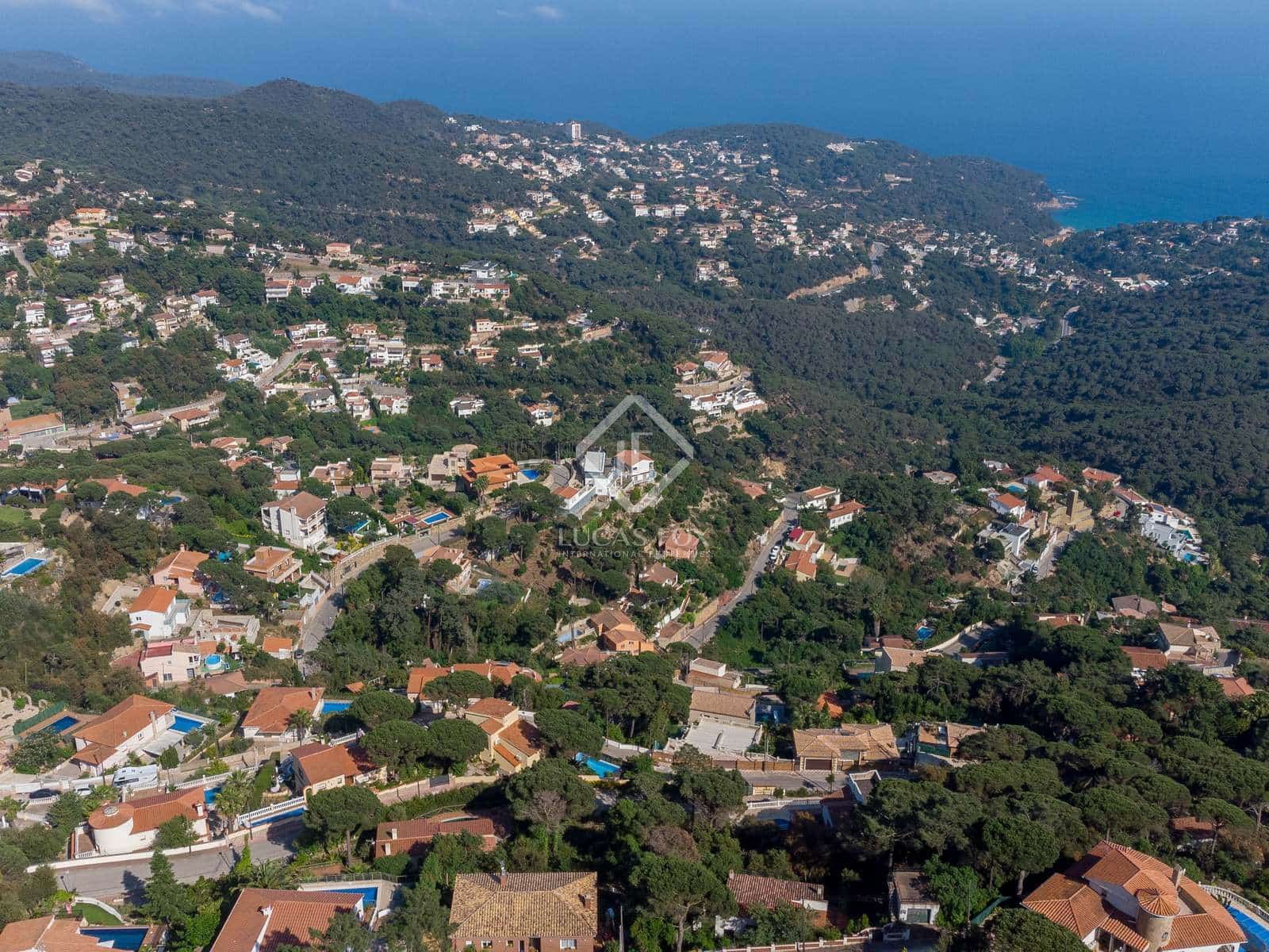 Building Plot for sale in Lloret de Mar - € 160,000 (Ref: 6125796)