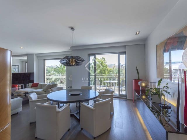 3 slaapkamer Appartement te koop in Valencia stad met garage - € 1.800.000 (Ref: 6129475)