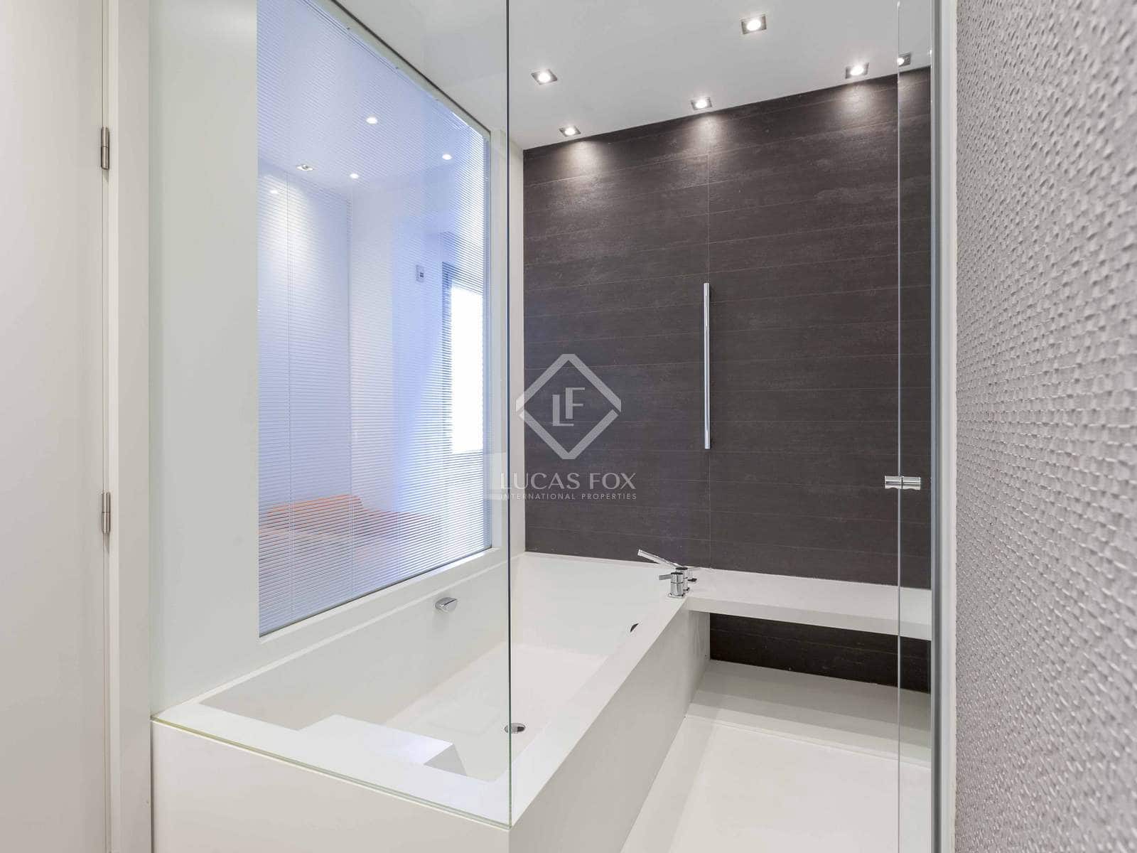 3 soveværelse Lejlighed til salg i Valencia by med garage - € 1.800.000 (Ref: 6129475)