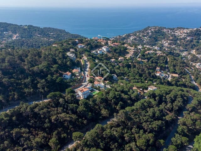 Building Plot for sale in Lloret de Mar - € 200,000 (Ref: 6211544)