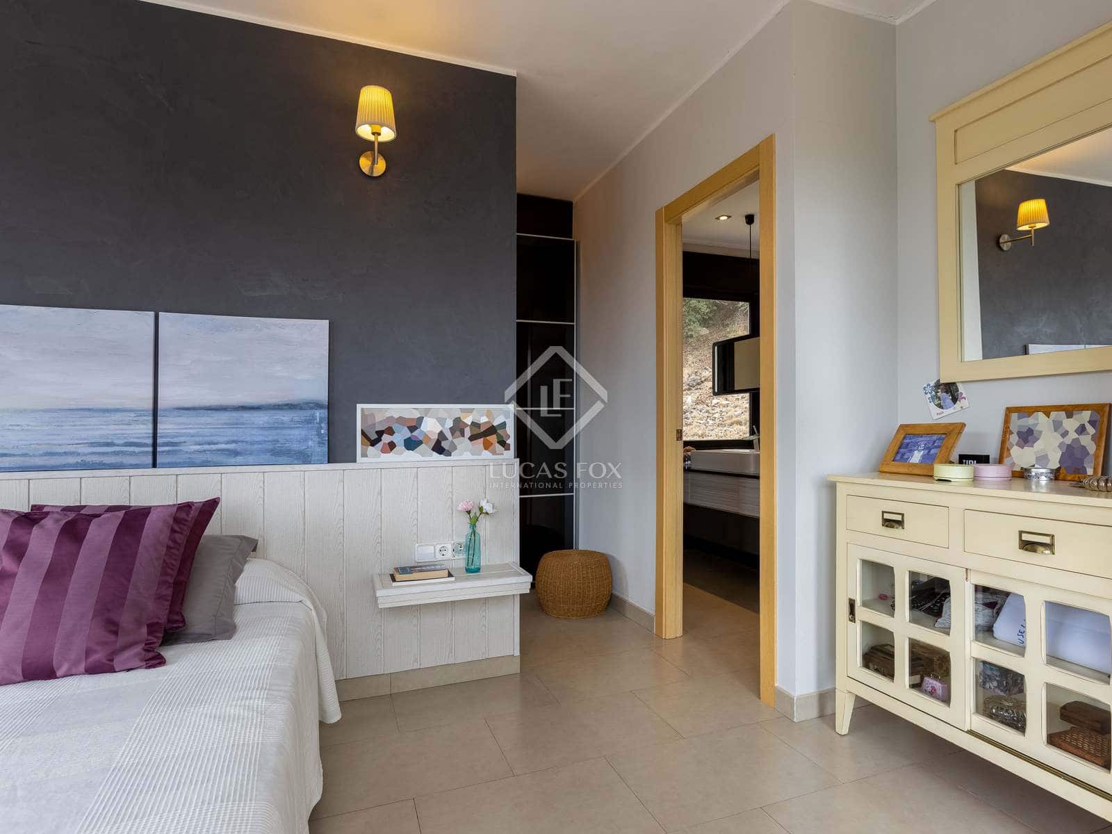 4 sypialnia Willa na sprzedaż w Alella z basenem garażem - 1 155 000 € (Ref: 6228981)