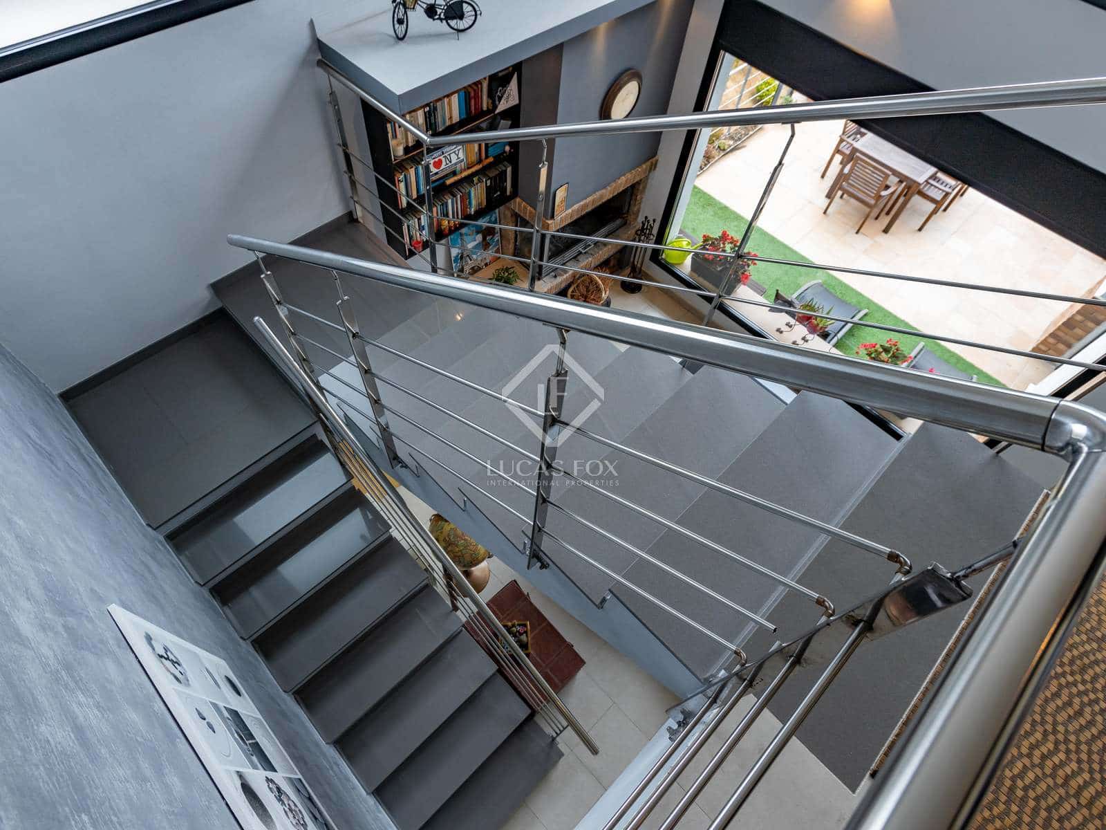 4 sypialnia Willa na sprzedaż w Alella z basenem garażem - 1 155 000 € (Ref: 6228981)