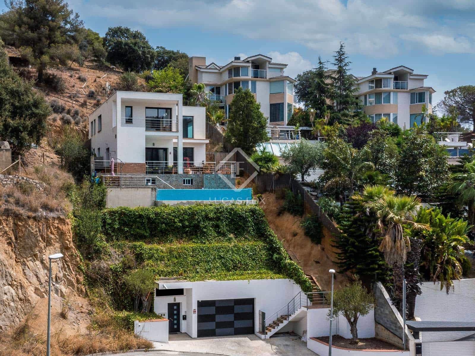 4 sypialnia Willa na sprzedaż w Alella z basenem garażem - 1 155 000 € (Ref: 6228981)