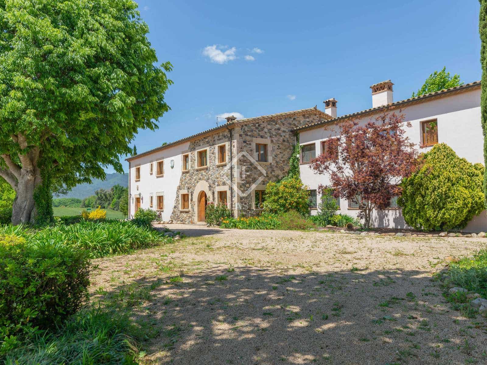 15 soveværelse Erhverv til salg i Santa Coloma de Farners med swimmingpool - € 1.590.000 (Ref: 6247621)