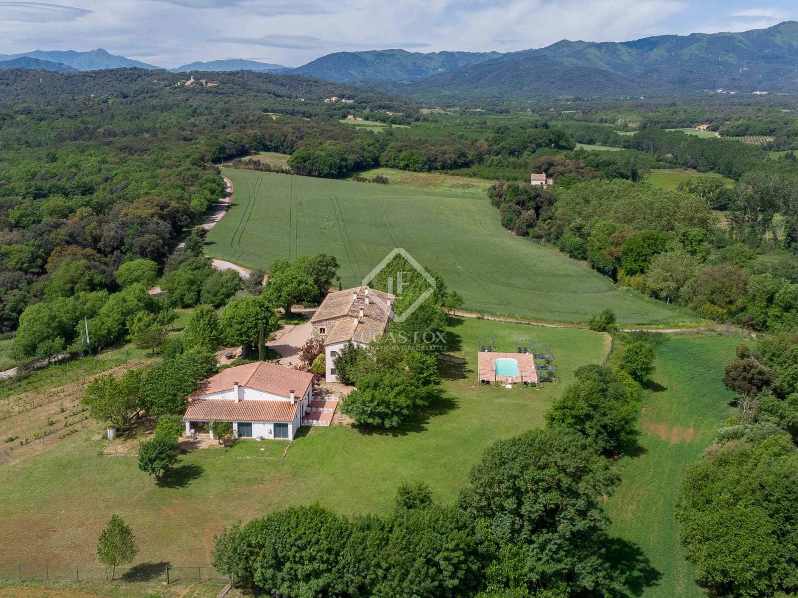 15 soveværelse Erhverv til salg i Santa Coloma de Farners med swimmingpool - € 1.590.000 (Ref: 6247621)