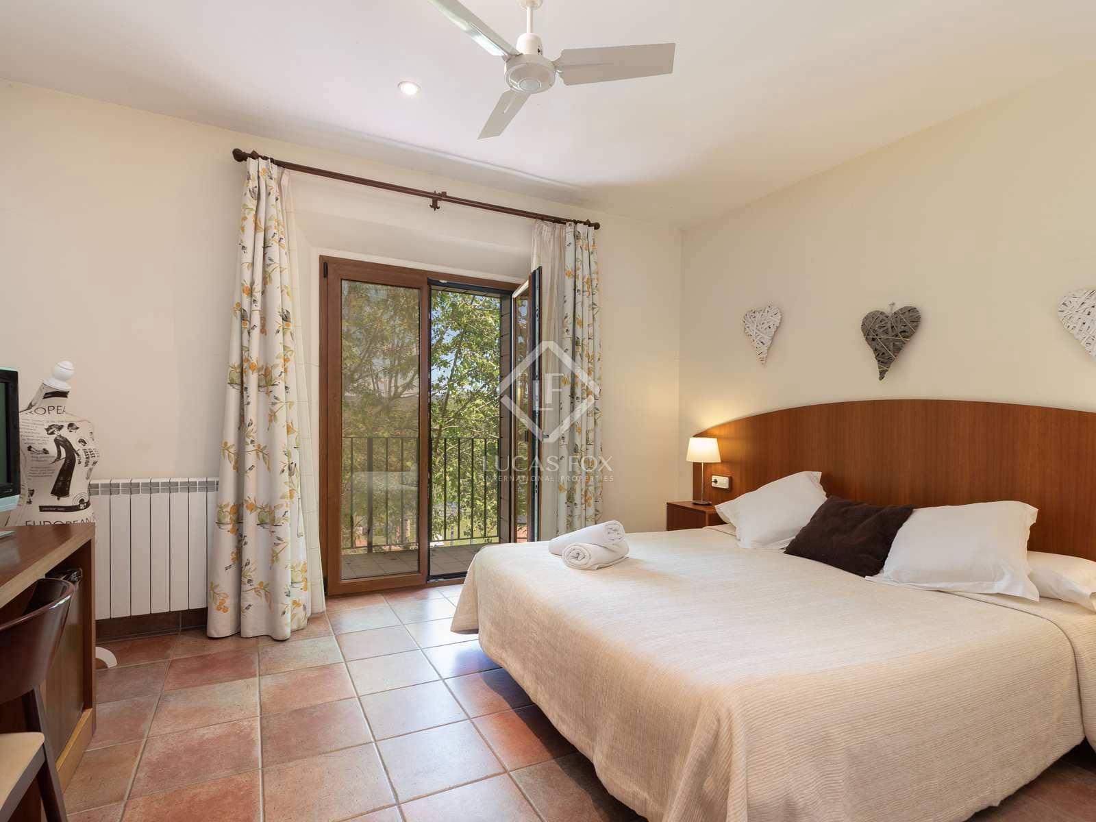 15 soveværelse Erhverv til salg i Santa Coloma de Farners med swimmingpool - € 1.590.000 (Ref: 6247621)