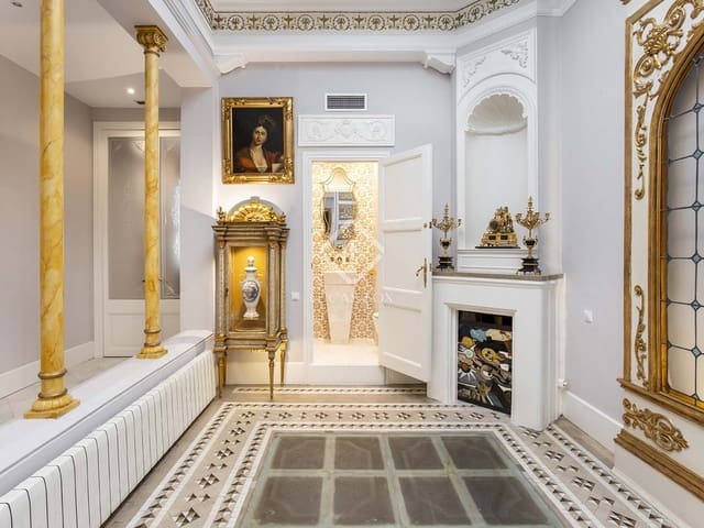 3 slaapkamer Appartement te koop in Barcelona stad - € 1.385.000 (Ref: 6249152)