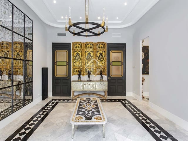 3 slaapkamer Appartement te koop in Barcelona stad - € 1.385.000 (Ref: 6249152)