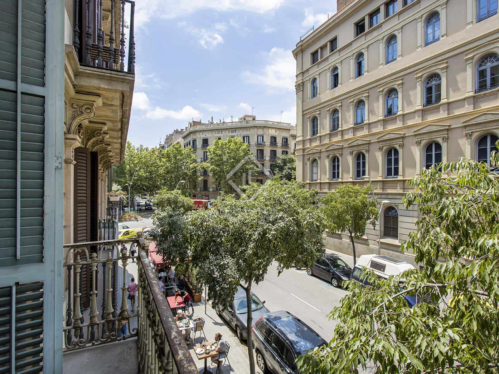 3 slaapkamer Appartement te koop in Barcelona stad - € 1.385.000 (Ref: 6249152)