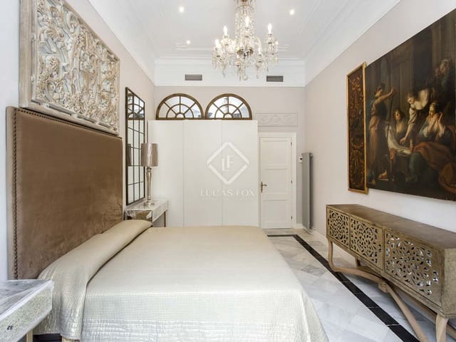 3 slaapkamer Appartement te koop in Barcelona stad - € 1.385.000 (Ref: 6249152)