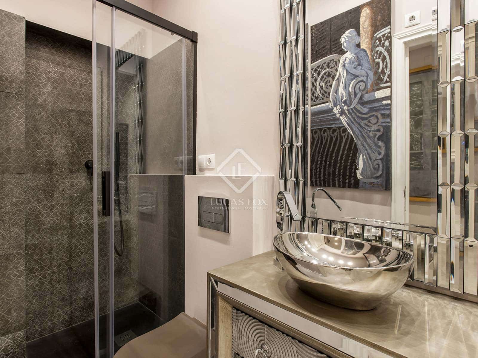 3 slaapkamer Appartement te koop in Barcelona stad - € 1.385.000 (Ref: 6249152)