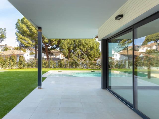 4 soveværelse Villa til salg i Vilassar de Dalt med garage - € 1.790.000 (Ref: 6266690)