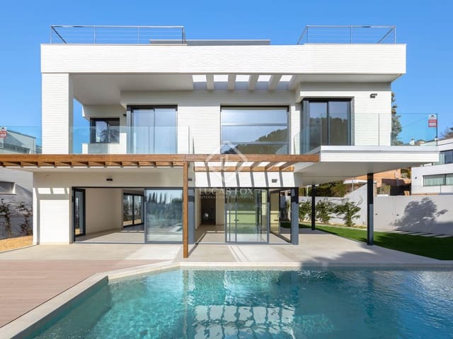 4 soveværelse Villa til salg i Vilassar de Dalt med garage - € 1.790.000 (Ref: 6266690)