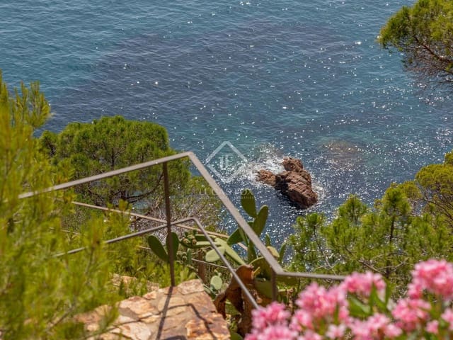 5 Zimmer Villa zu verkaufen in Sant Feliu de Guíxols mit Pool Garage - 3.000.000 € (Ref: 6279836)