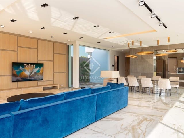 5 bedroom Villa for sale in Caldes de Malavella with pool garage - € 8,500,000 (Ref: 6310151)