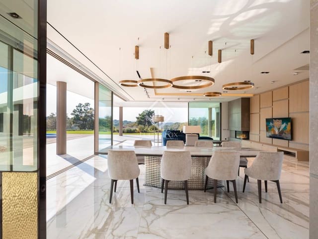 5 bedroom Villa for sale in Caldes de Malavella with pool garage - € 8,500,000 (Ref: 6310151)