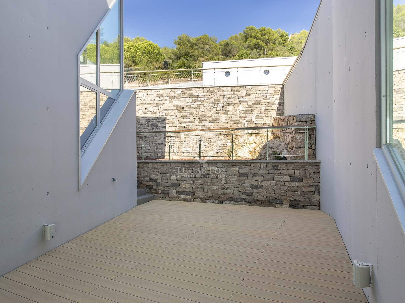 4 soveværelse Villa til salg i Sitges med swimmingpool garage - € 2.800.000 (Ref: 6355218)