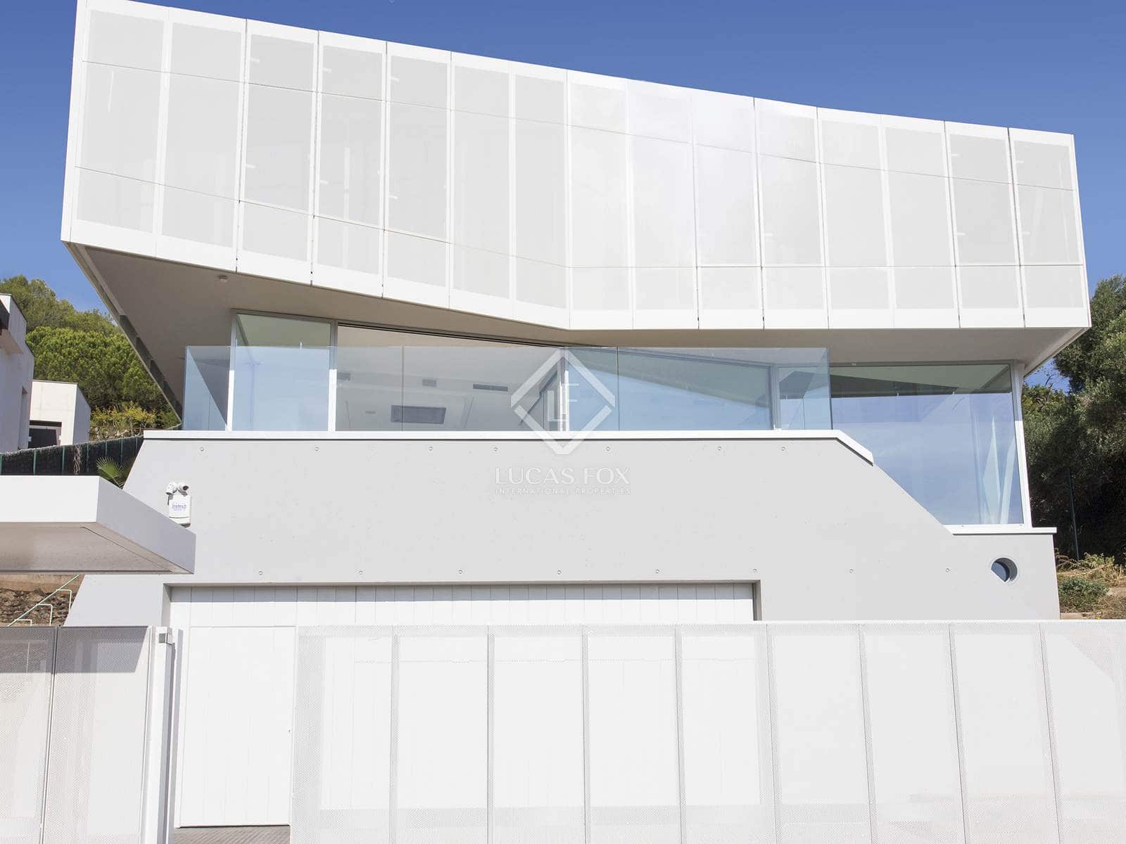 4 soveværelse Villa til salg i Sitges med swimmingpool garage - € 2.800.000 (Ref: 6355218)