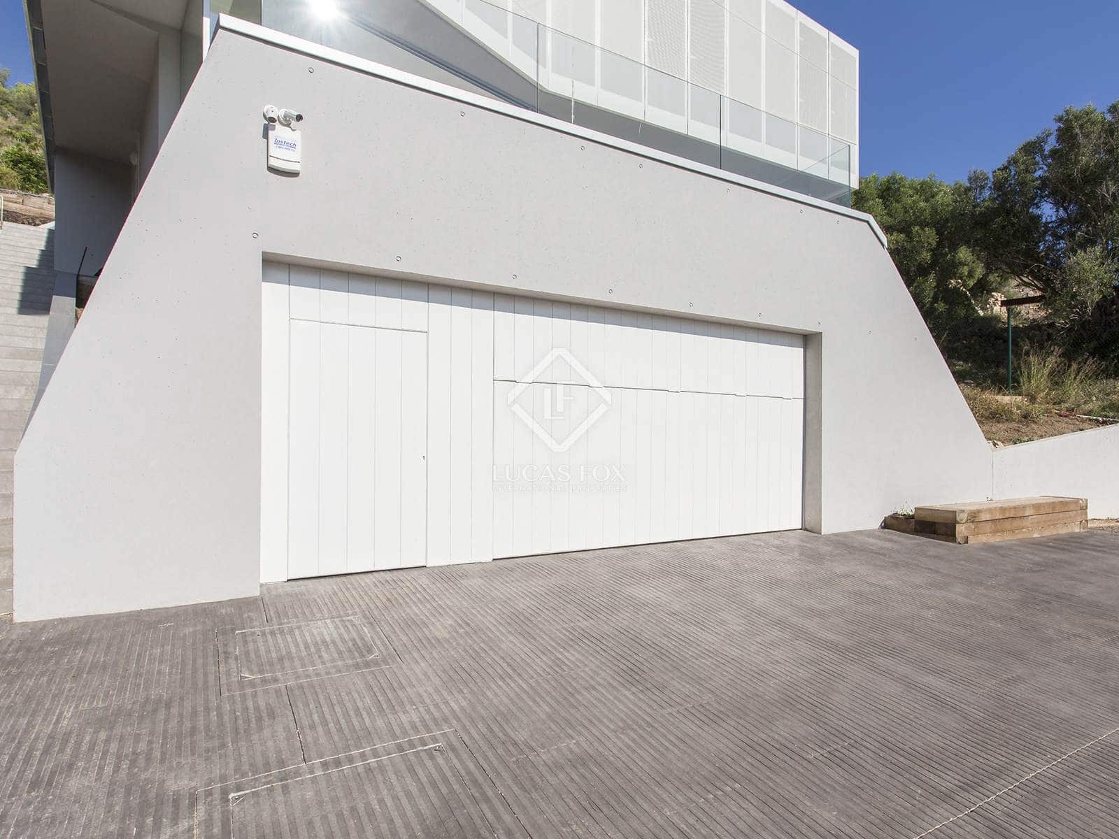 4 soveværelse Villa til salg i Sitges med swimmingpool garage - € 2.800.000 (Ref: 6355218)