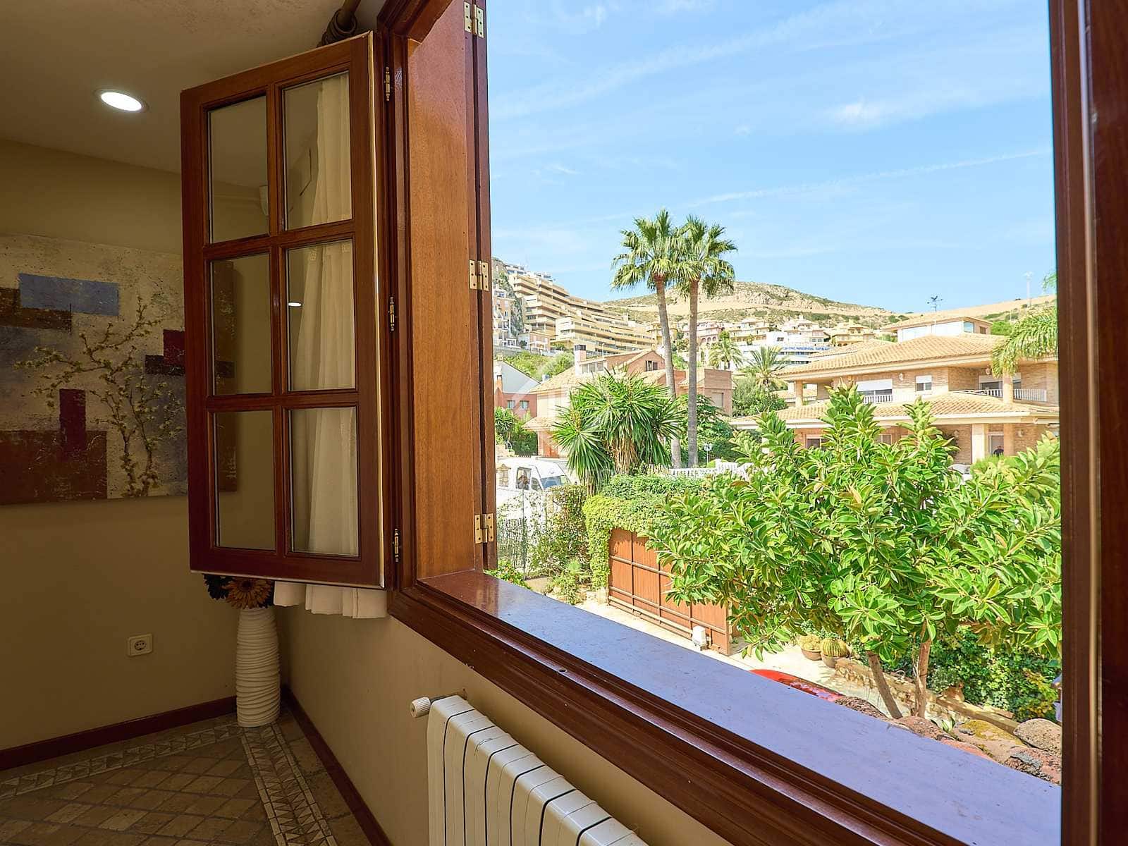 6 sovrum Villa till salu i Cullera med pool garage - 2 600 000 € (Ref: 6355223)