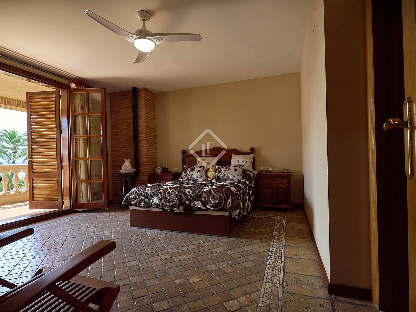 6 sovrum Villa till salu i Cullera med pool garage - 2 600 000 € (Ref: 6355223)