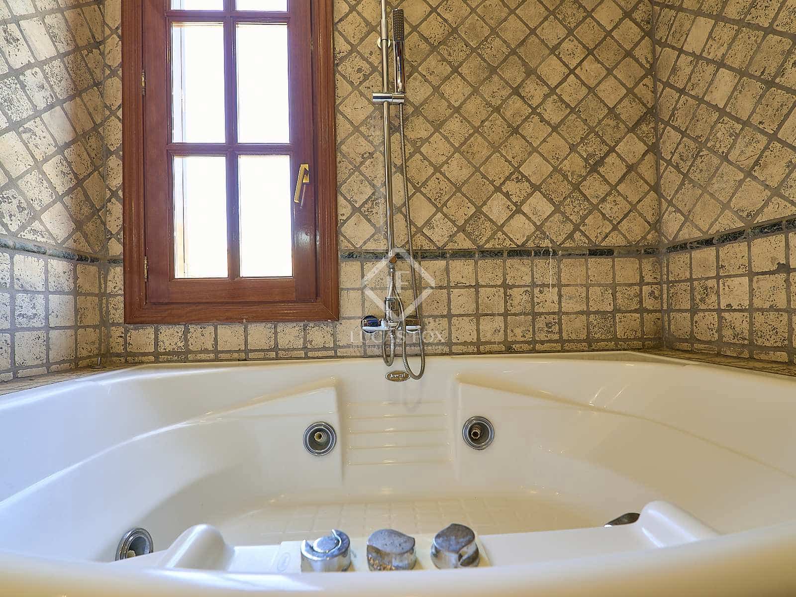 6 sovrum Villa till salu i Cullera med pool garage - 2 600 000 € (Ref: 6355223)