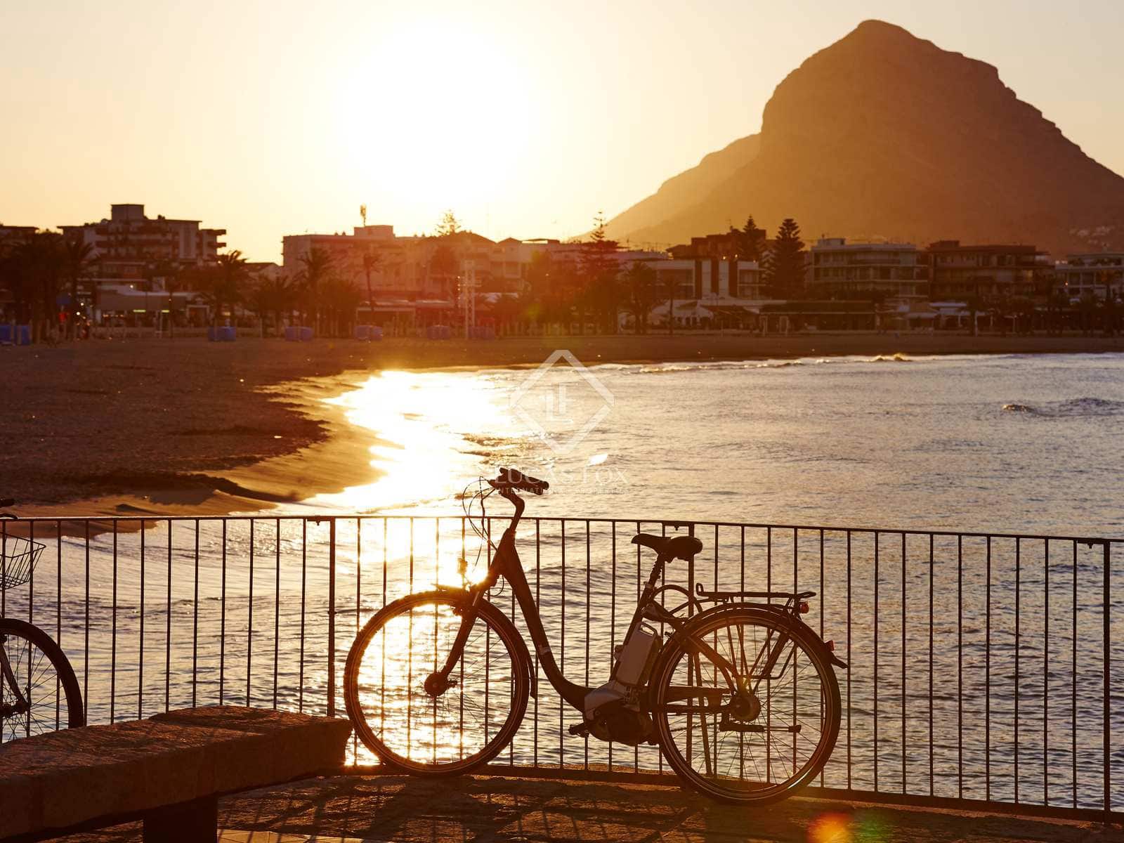 4 camera da letto Villa in vendita in Cumbre del Sol con piscina garage - 6.057.000 € (Rif: 6380056)