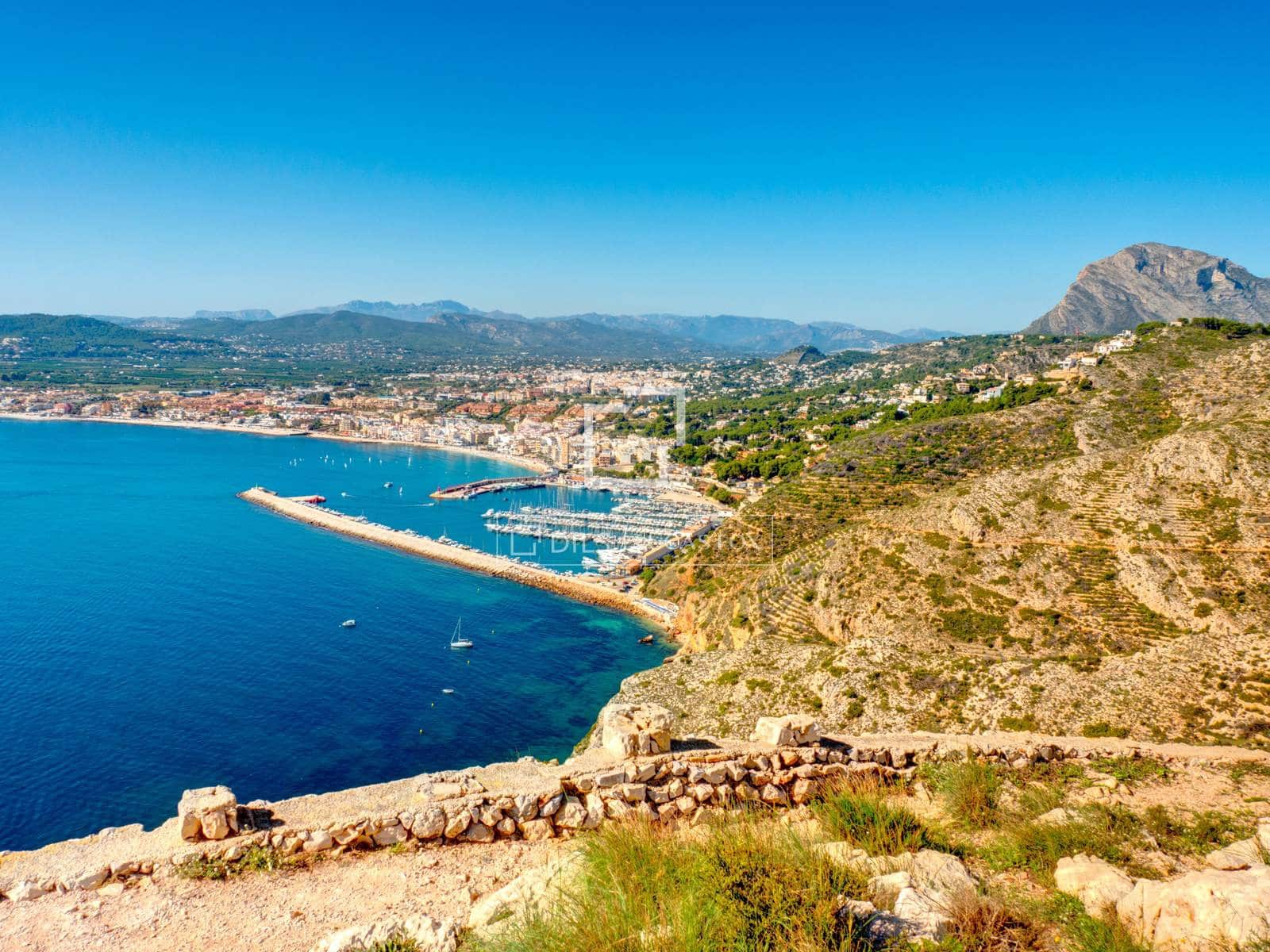 4 camera da letto Villa in vendita in Cumbre del Sol con piscina garage - 6.057.000 € (Rif: 6380056)