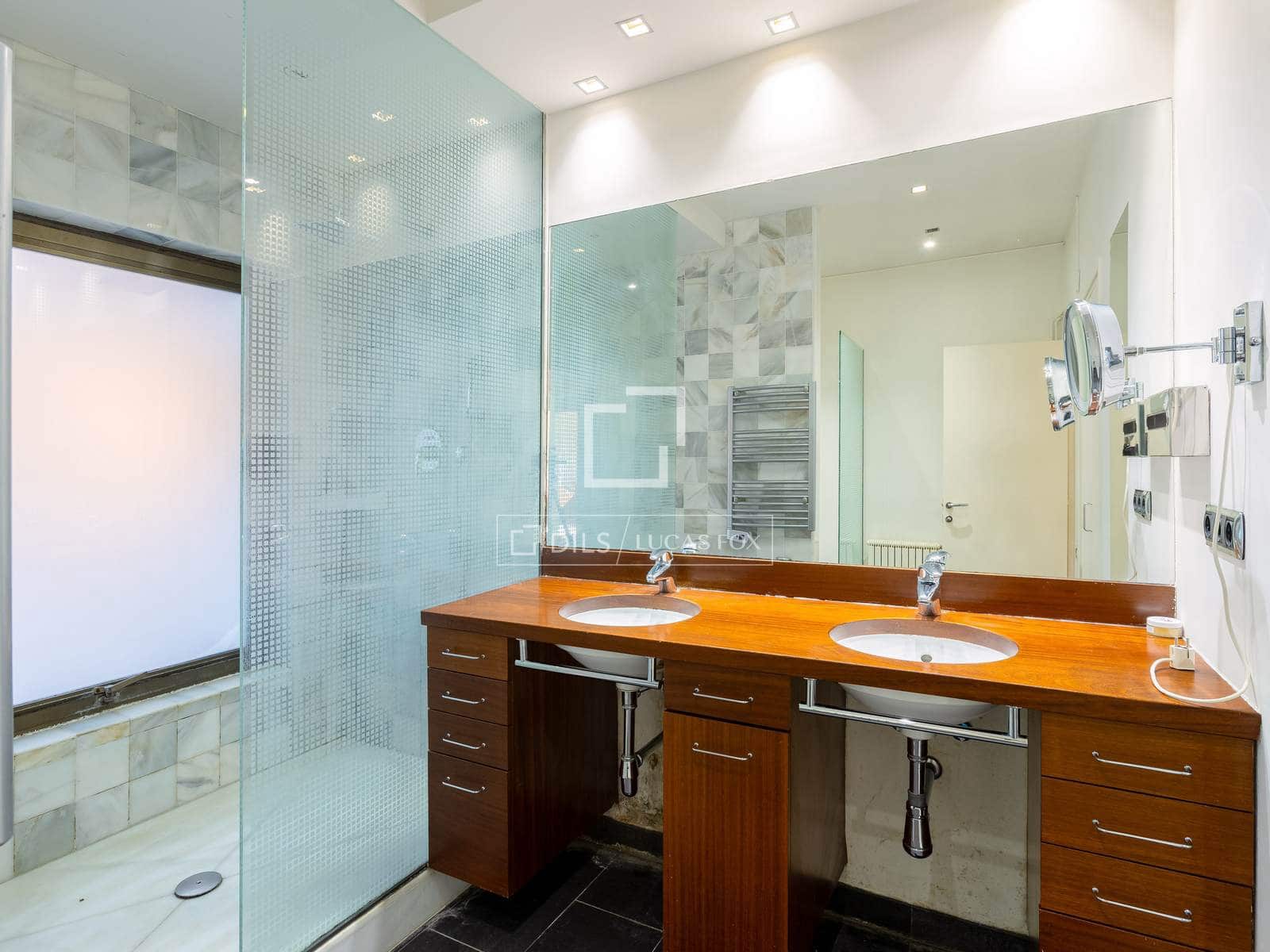 5 slaapkamer Villa te koop in Sant Andreu de Llavaneres met zwembad garage - € 1.800.000 (Ref: 6380072)