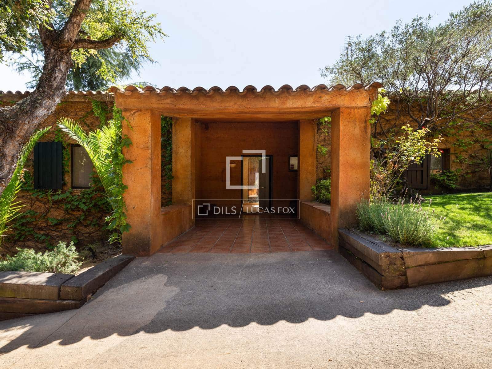 5 slaapkamer Villa te koop in Sant Andreu de Llavaneres met zwembad garage - € 1.800.000 (Ref: 6380072)