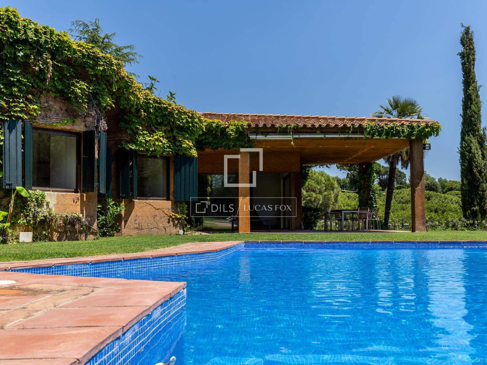 5 slaapkamer Villa te koop in Sant Andreu de Llavaneres met zwembad garage - € 1.800.000 (Ref: 6380072)