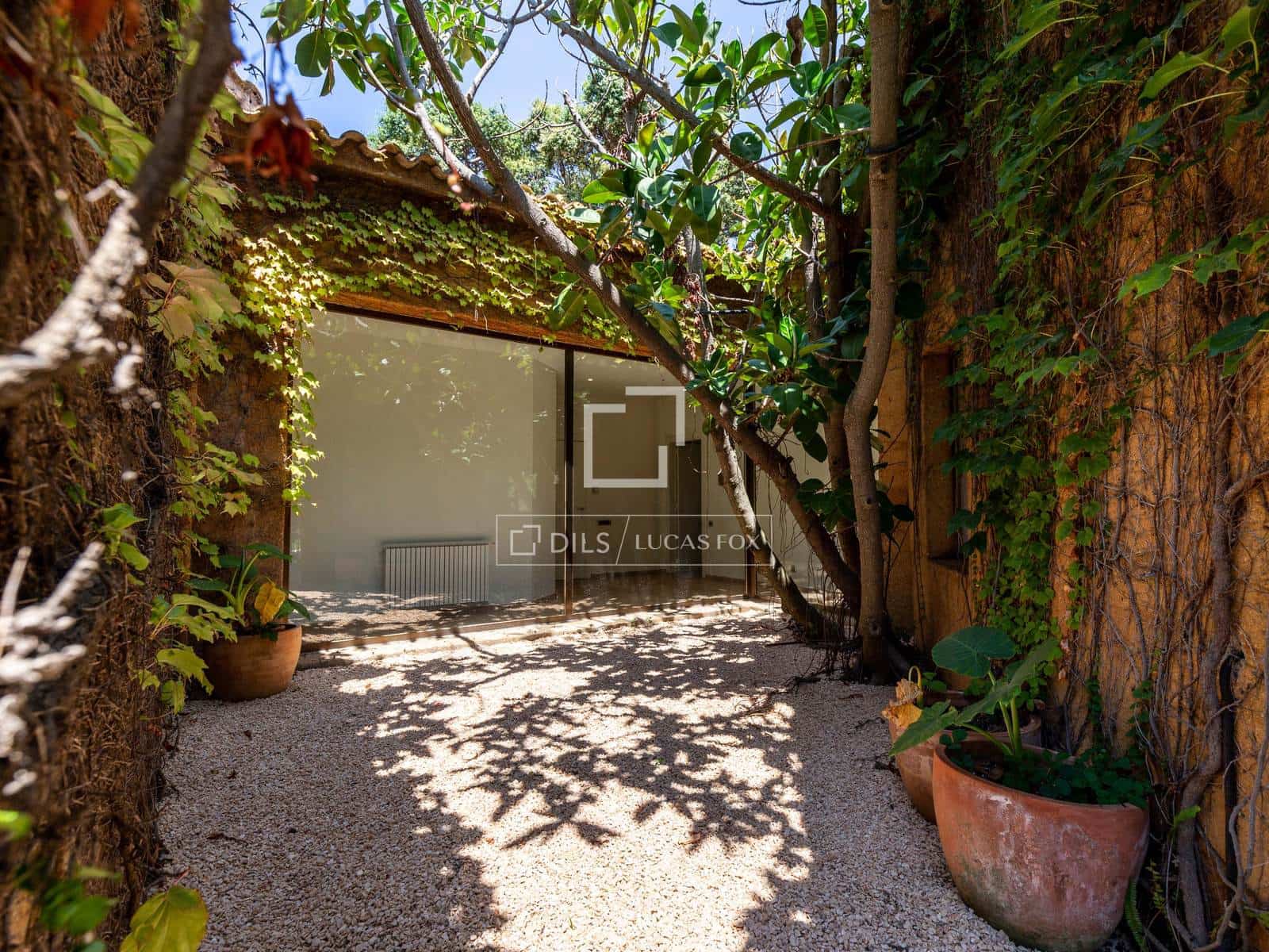 5 slaapkamer Villa te koop in Sant Andreu de Llavaneres met zwembad garage - € 1.800.000 (Ref: 6380072)