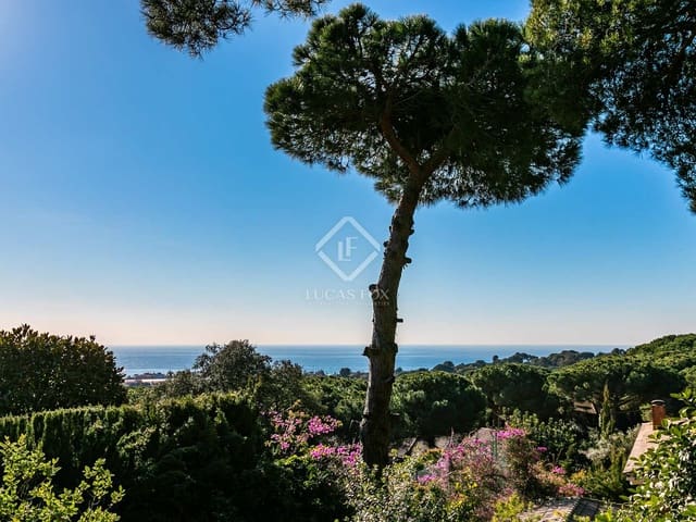 14 bedroom Villa for sale in Sant Andreu de Llavaneres with pool garage - € 3,200,000 (Ref: 6380084)