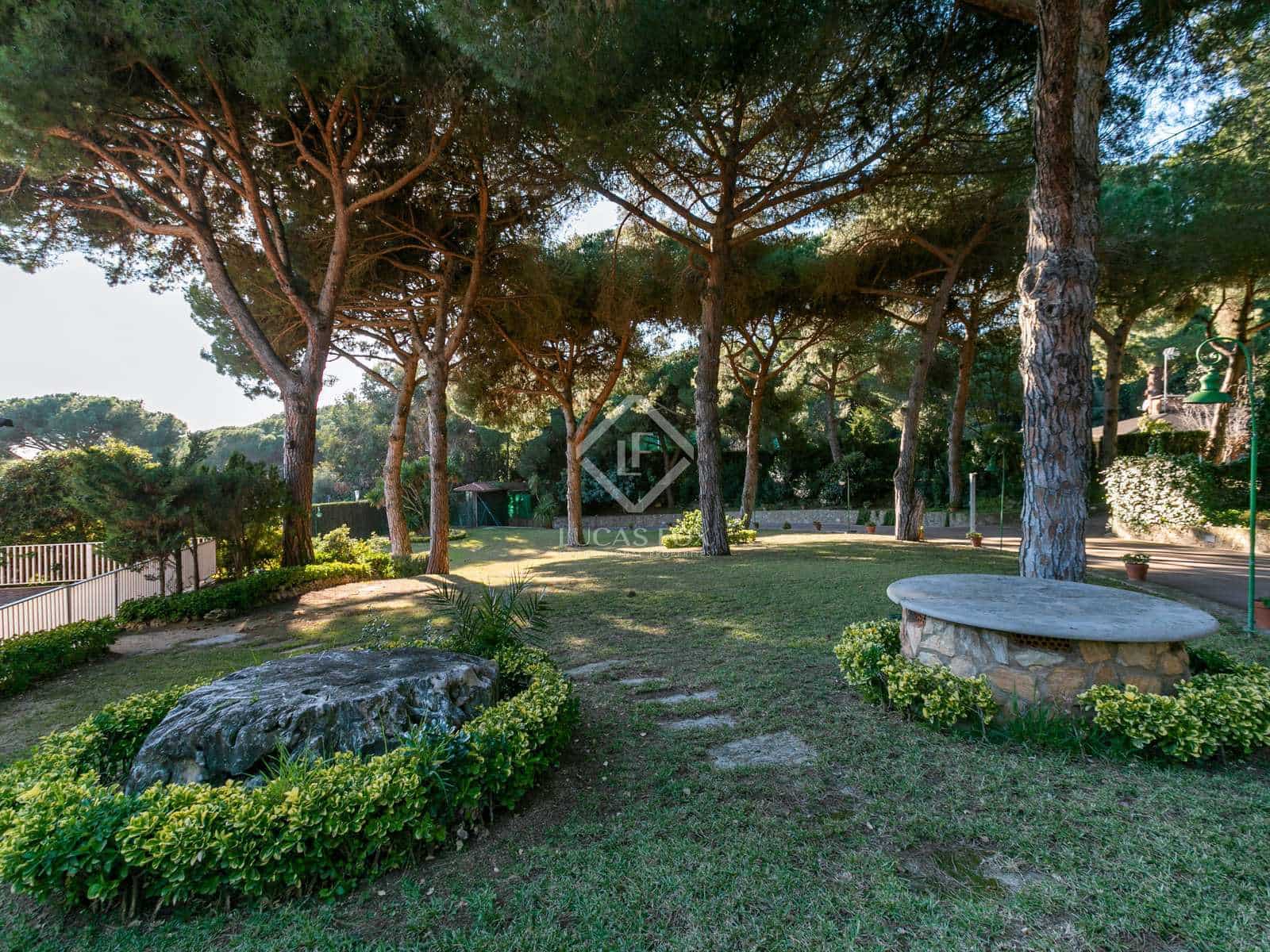 14 sypialnia Willa na sprzedaż w Sant Andreu de Llavaneres z basenem garażem - 3 200 000 € (Ref: 6380084)