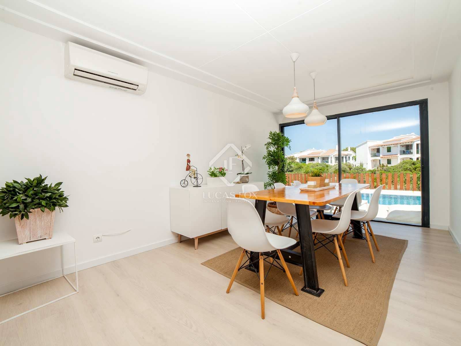 4 soveværelse Villa til salg i Ciutadella de Menorca med swimmingpool garage - € 997.000 (Ref: 6380105)