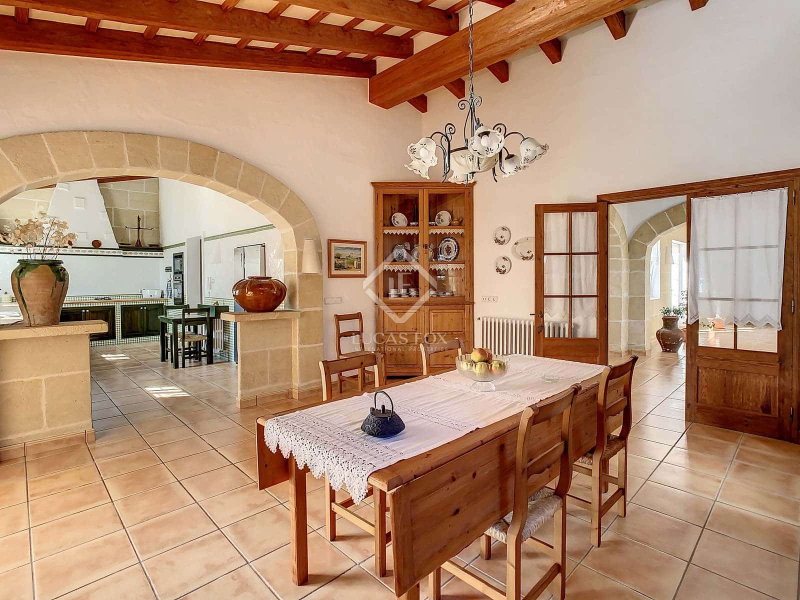 7 soveværelse Finca/Landehus til salg i Alayor / Alaior med swimmingpool garage - € 3.995.000 (Ref: 6380115)