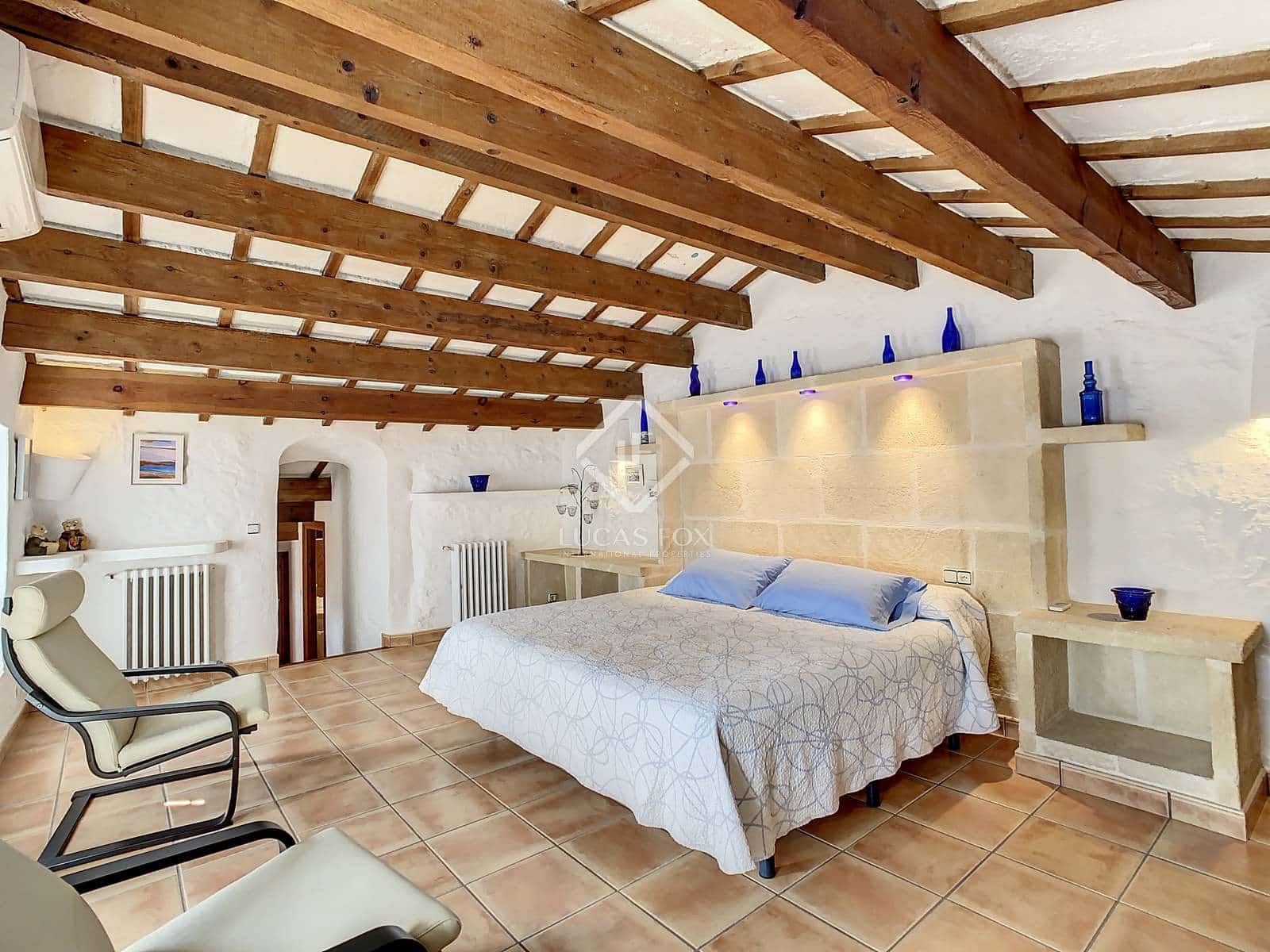 7 soveværelse Finca/Landehus til salg i Alayor / Alaior med swimmingpool garage - € 3.995.000 (Ref: 6380115)