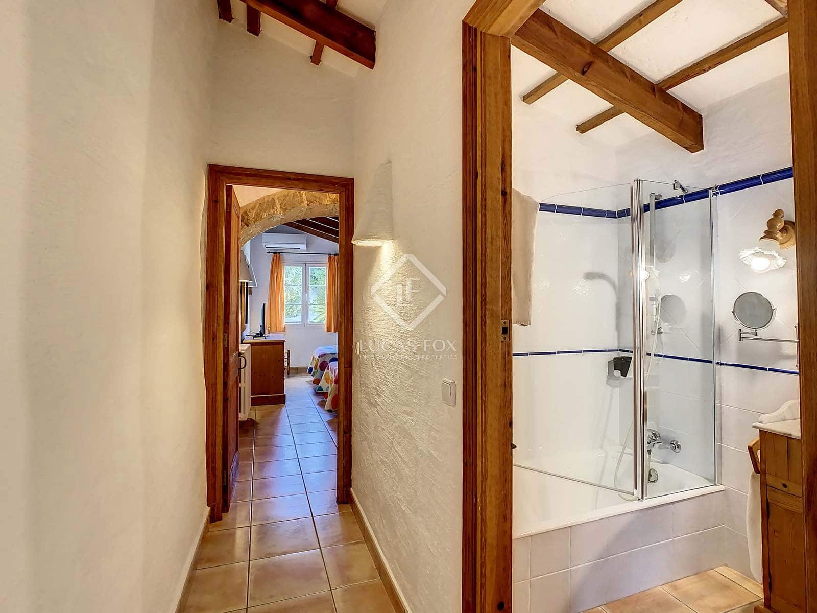 7 soveværelse Finca/Landehus til salg i Alayor / Alaior med swimmingpool garage - € 3.995.000 (Ref: 6380115)