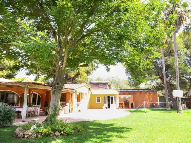 5 soveværelse Finca/Landehus til salg i Mahón / Maó med swimmingpool garage - € 1.500.000 (Ref: 6380117)