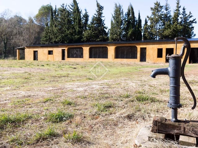 Building Plot for sale in Sant Cugat del Vallès - € 1,100,000 (Ref: 6380186)