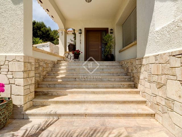 Chalet de 5 habitaciones en Roda de Barà en venta con piscina garaje - 2.600.000 € (Ref: 6380198)