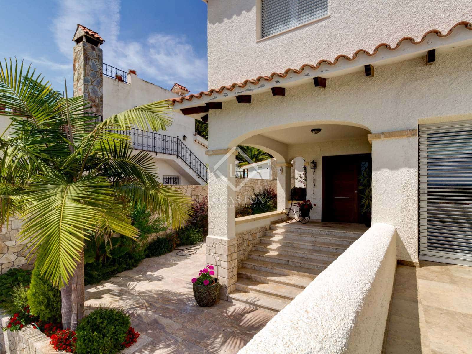 Chalet de 5 habitaciones en Roda de Barà en venta con piscina garaje - 2.600.000 € (Ref: 6380198)