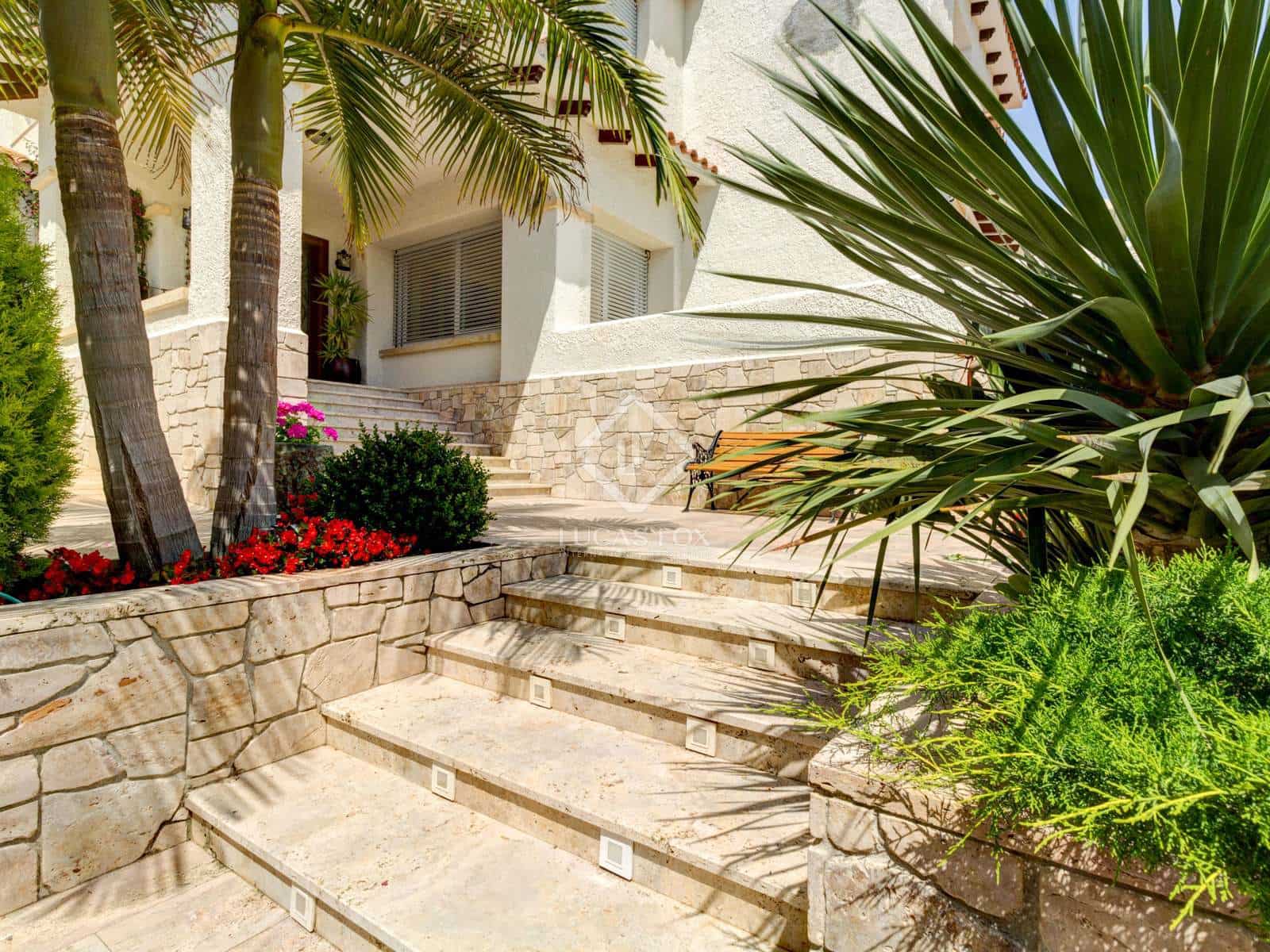 Chalet de 5 habitaciones en Roda de Barà en venta con piscina garaje - 2.600.000 € (Ref: 6380198)