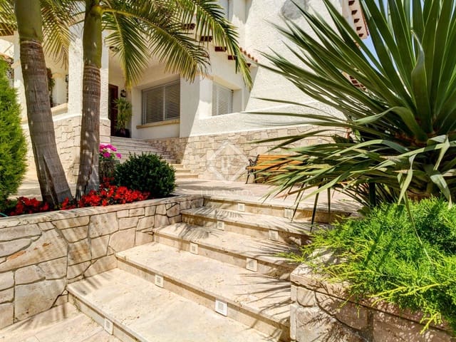 Chalet de 5 habitaciones en Roda de Barà en venta con piscina garaje - 2.600.000 € (Ref: 6380198)