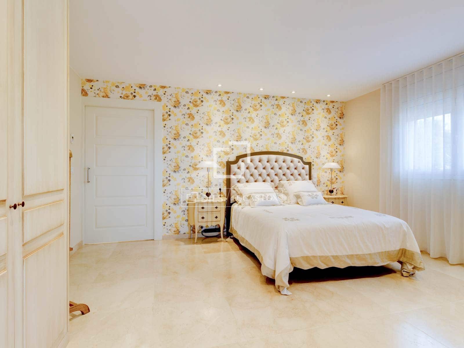 Chalet de 5 habitaciones en Roda de Barà en venta con piscina garaje - 2.600.000 € (Ref: 6380198)