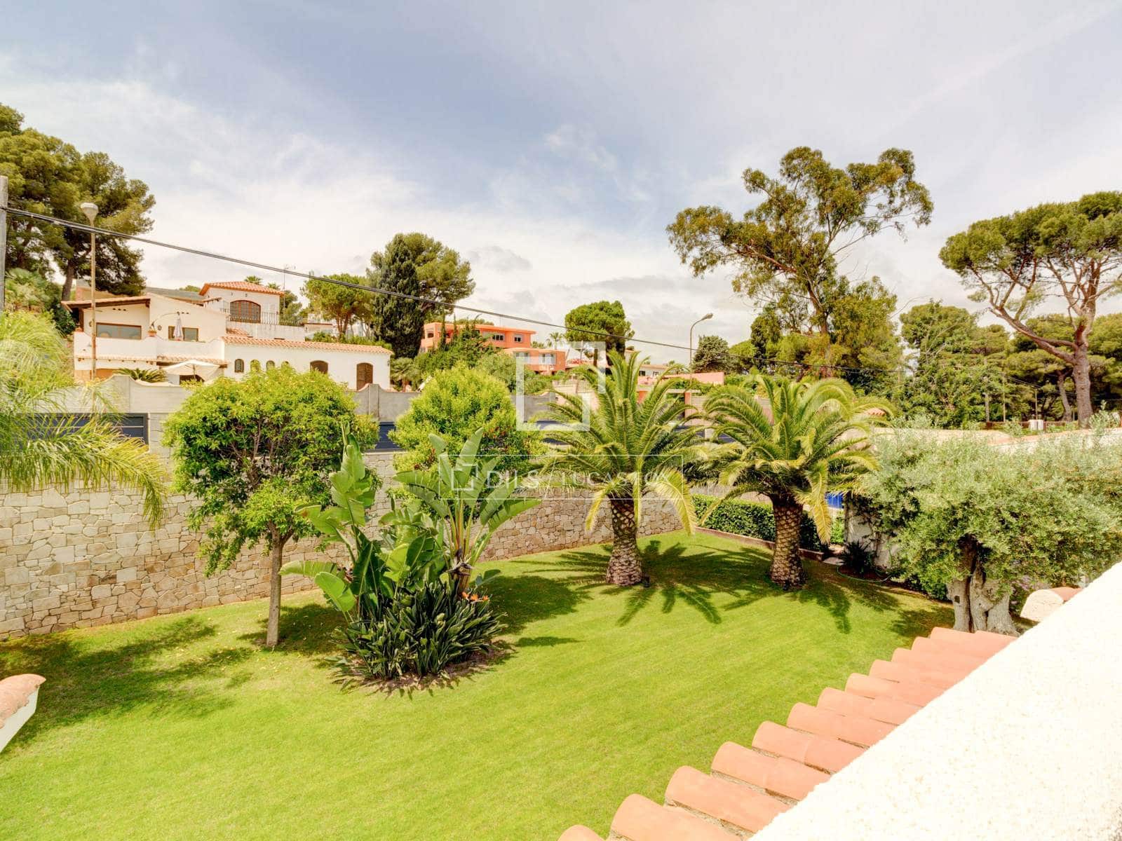 Chalet de 5 habitaciones en Roda de Barà en venta con piscina garaje - 2.600.000 € (Ref: 6380198)