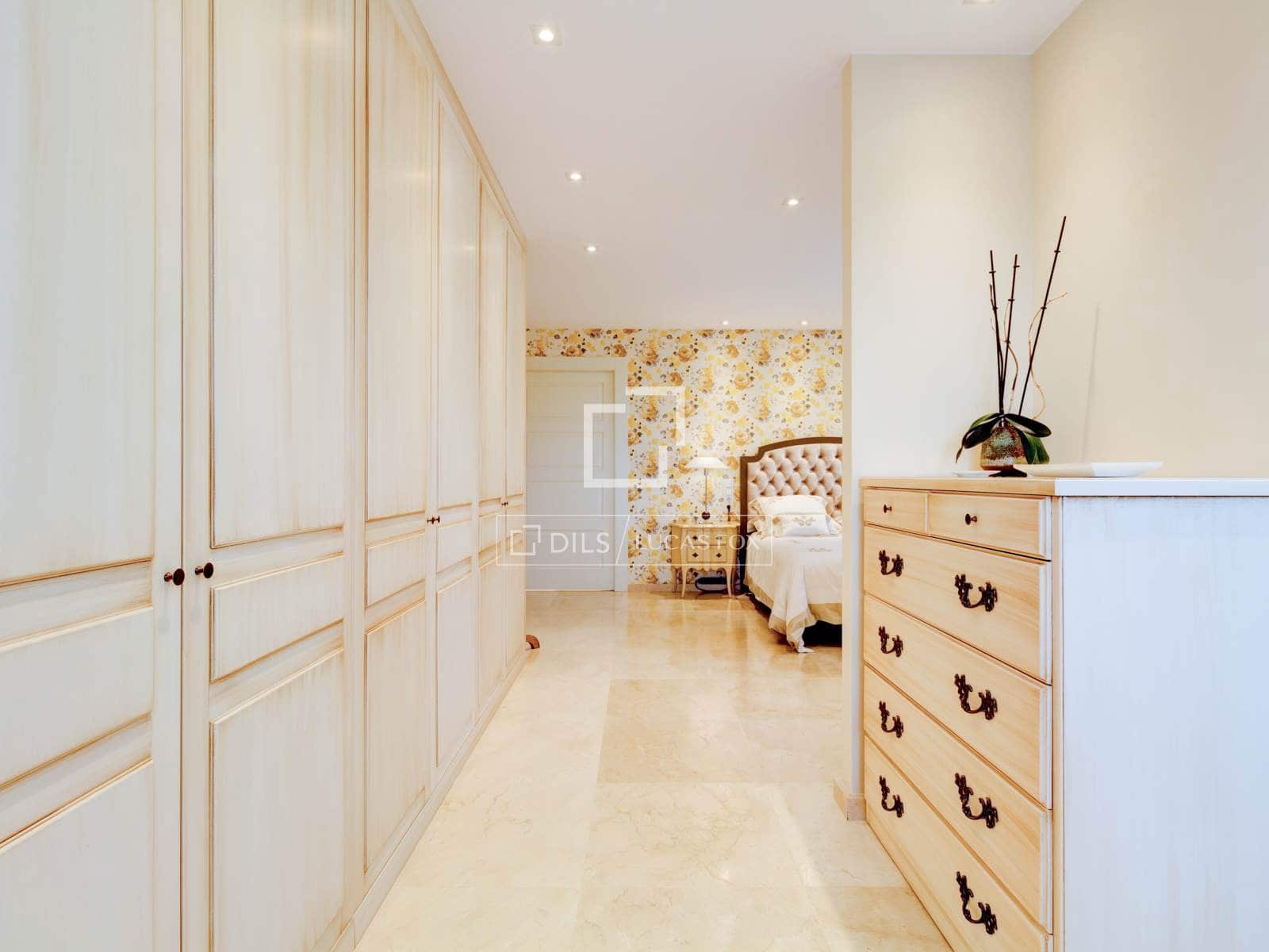 Chalet de 5 habitaciones en Roda de Barà en venta con piscina garaje - 2.600.000 € (Ref: 6380198)