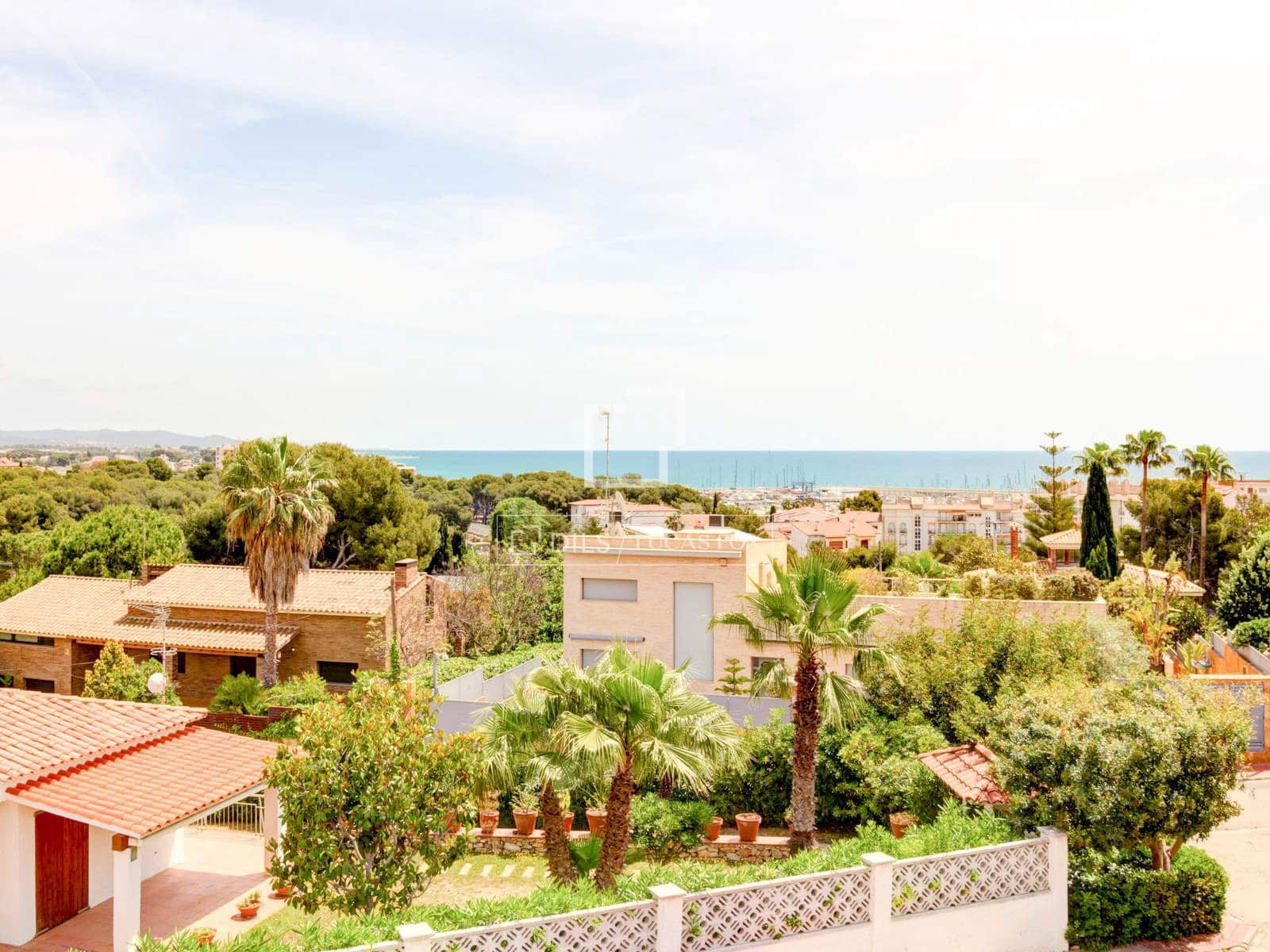 Chalet de 5 habitaciones en Roda de Barà en venta con piscina garaje - 2.600.000 € (Ref: 6380198)