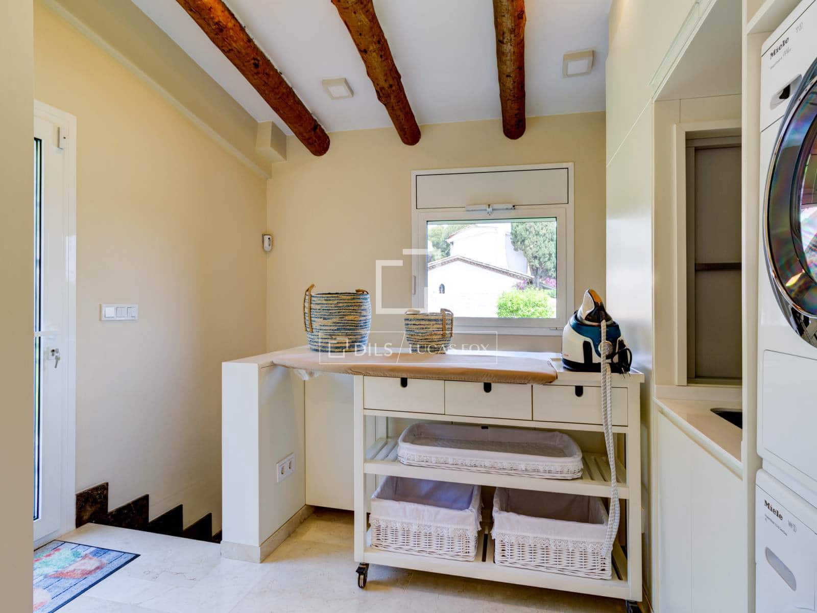 Chalet de 5 habitaciones en Roda de Barà en venta con piscina garaje - 2.600.000 € (Ref: 6380198)