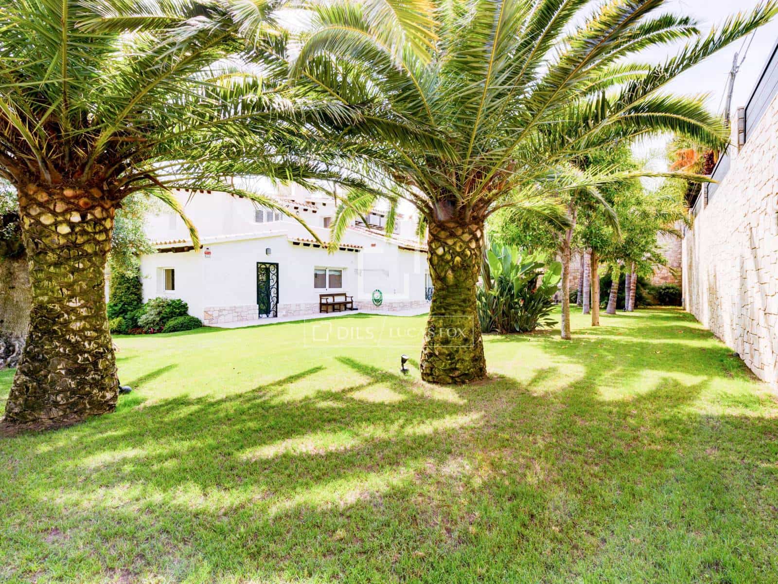 Chalet de 5 habitaciones en Roda de Barà en venta con piscina garaje - 2.600.000 € (Ref: 6380198)